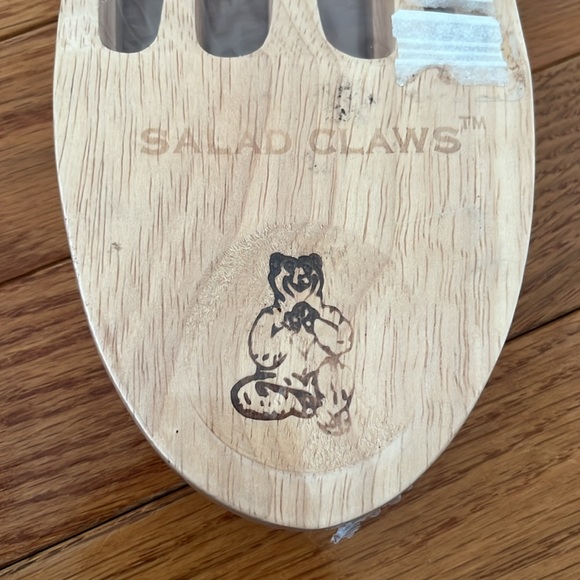 NWT Salad Claws Bear Claw Salad Servers - Picture 4 of 9